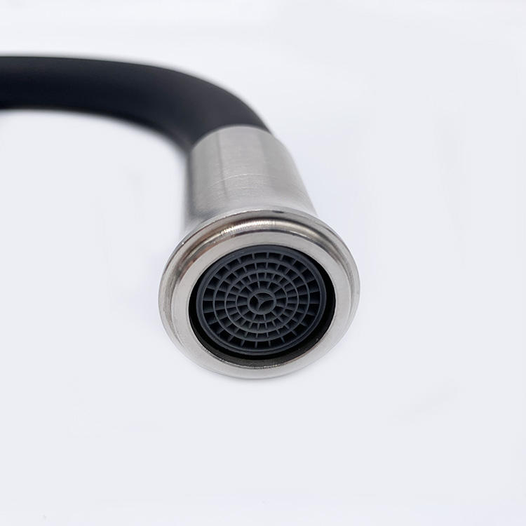 kitchen faucets at lowe's