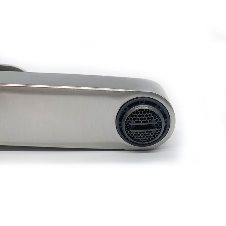 bathroom chrome faucets