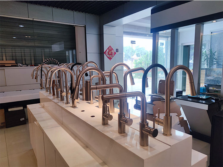 kitchen faucets replacement