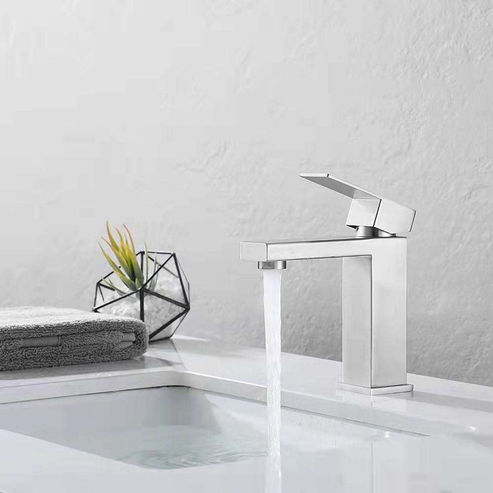 delta two tone bathroom faucets