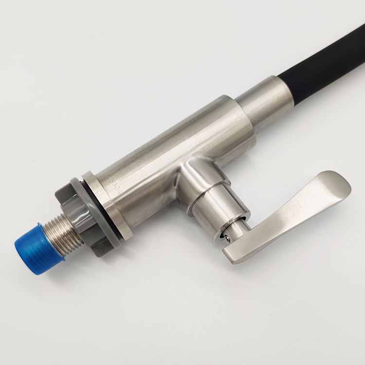 handle kitchen faucet