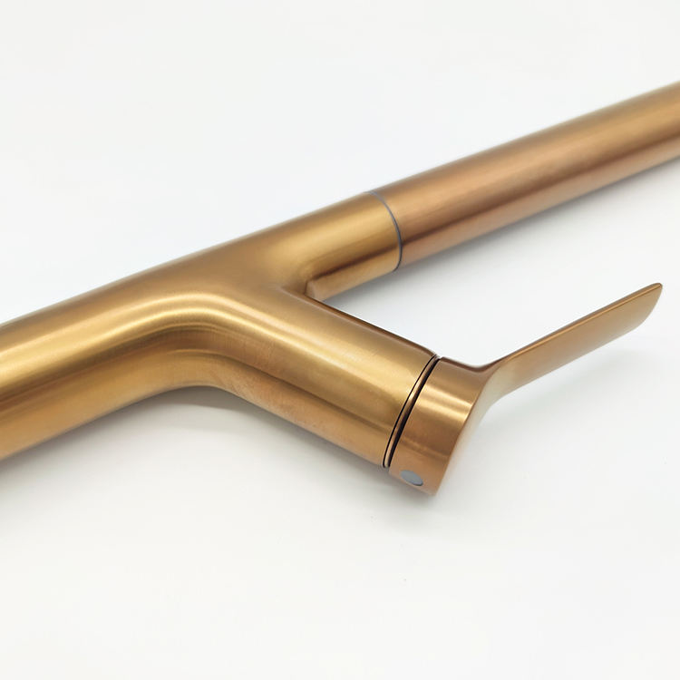 kitchen faucet with separate handle