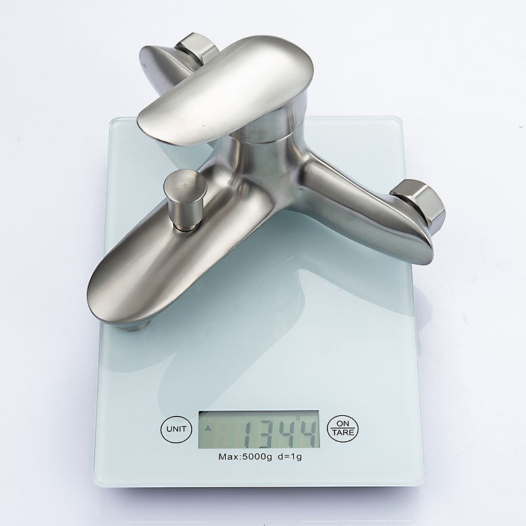 3 faucet bathroom sink